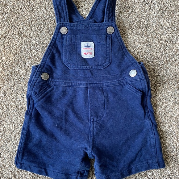 Carter’s 12 month navy baby overall shorts - Picture 1 of 5